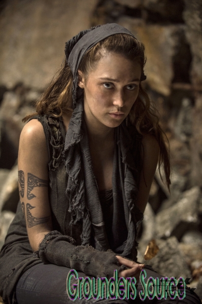 The 100 Season 2 Fog of War Episode 6 Production Photos
