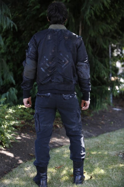Wardrobe The 100-32

