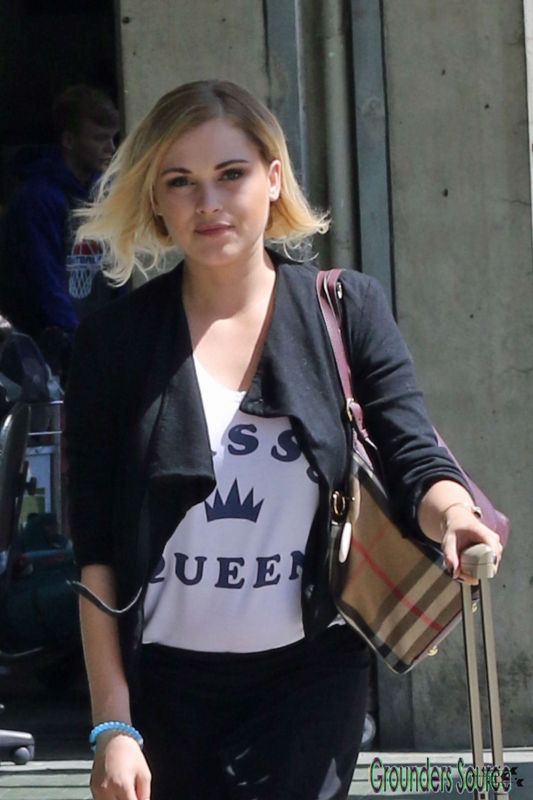 Eliza Taylor Arrival In Vancouver August 6th, 2016
