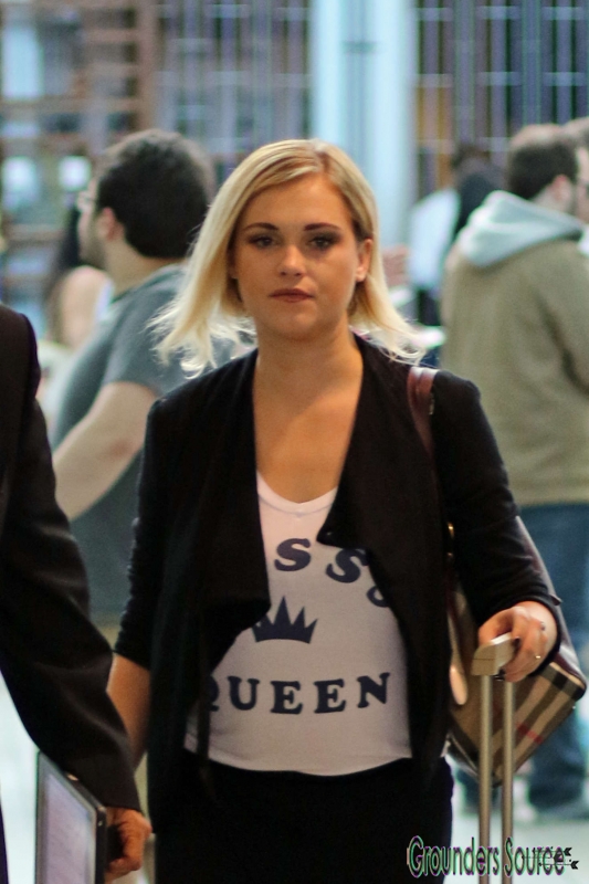 August 6th, 2016 Arriving In Vancouver Eliza Taylor
