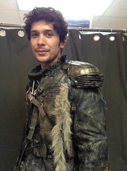 The 100 Behind the Scenes-135
