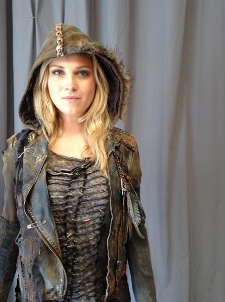 The 100 Behind the Scenes-120
