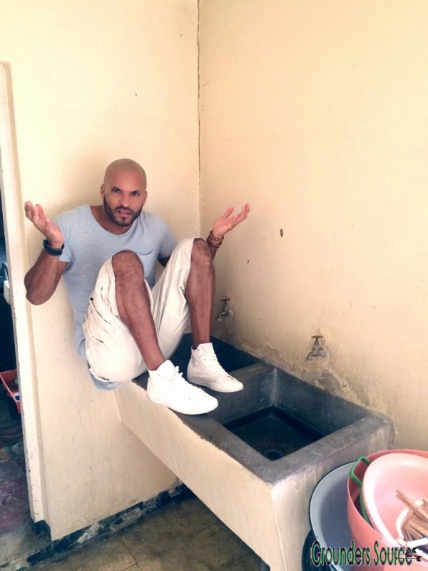 Social Media Twitter Ricky Whittle-20
