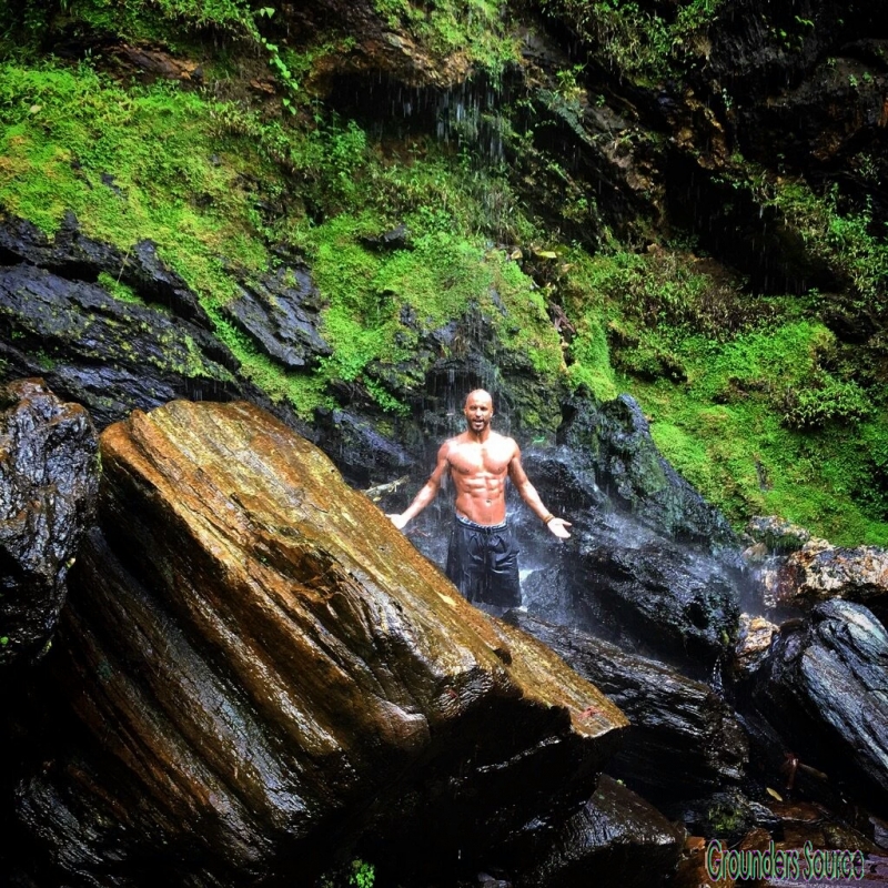 Social Media Twitter Ricky Whittle-18
