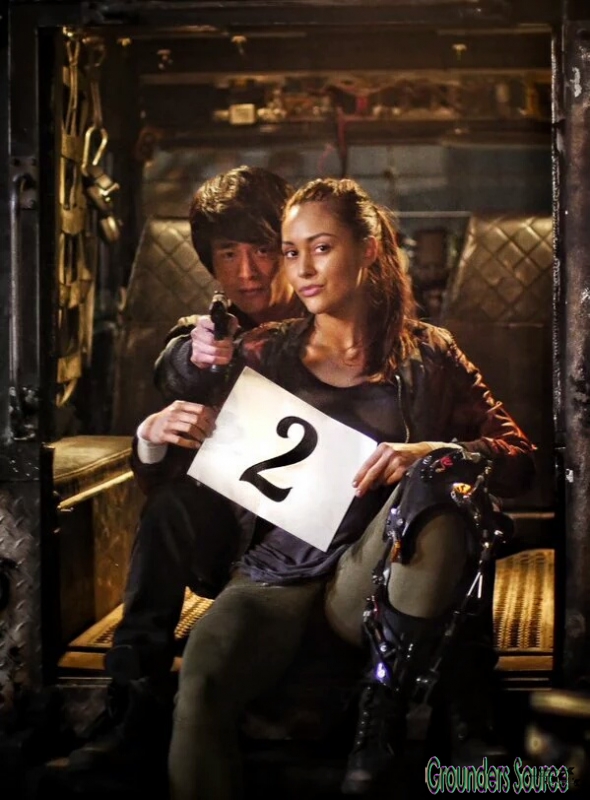The 100 Season Three Behind the Scenes-169
