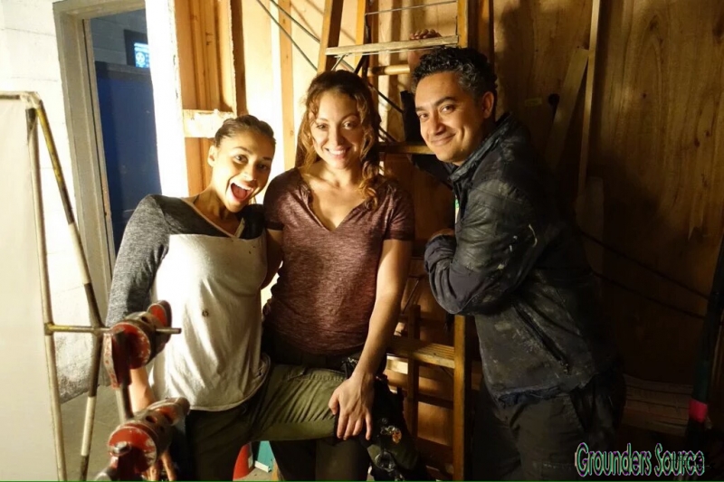 The 100 Season Three Behind the Scenes-151
