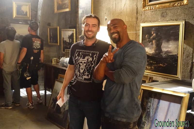 The 100 Season Three Behind the Scenes-128

