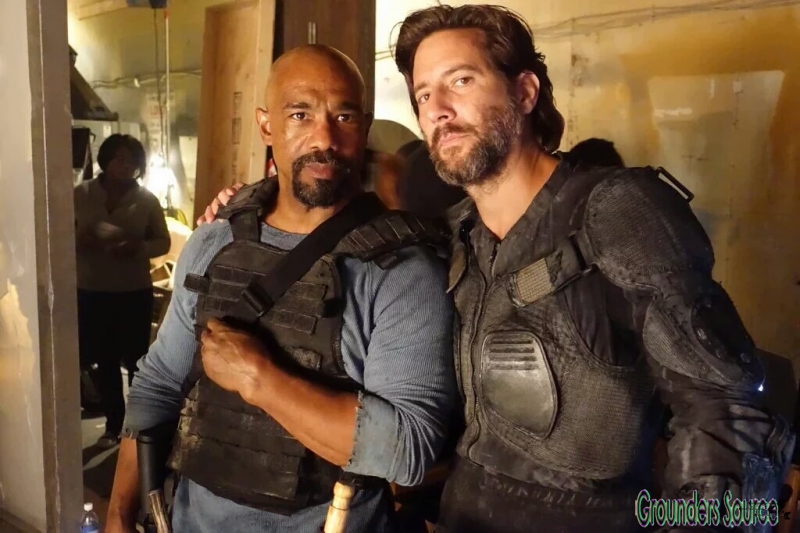 The 100 Season Three Behind the Scenes-108
