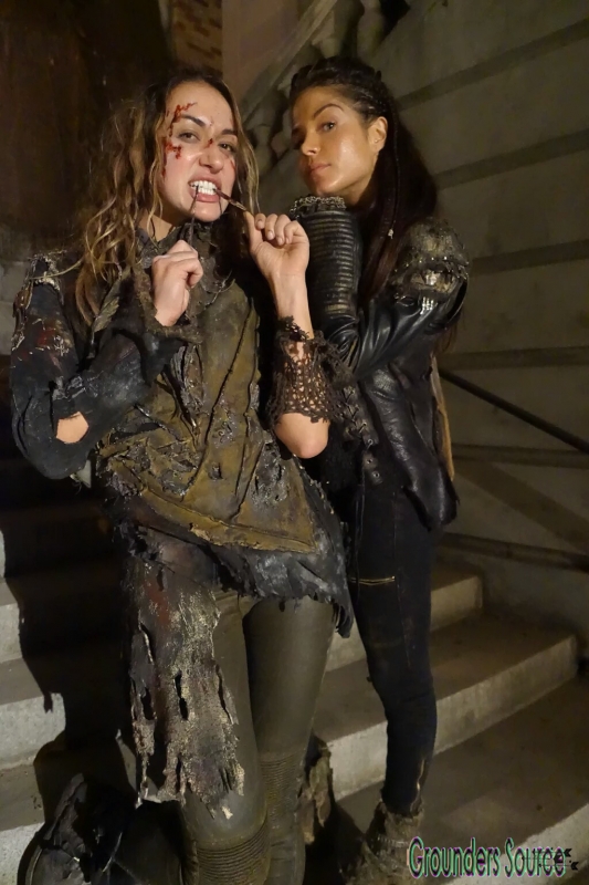 The 100 Season Three Behind the Scenes-89
