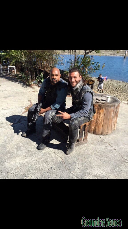 The 100 Season Three Behind the Scenes-42
