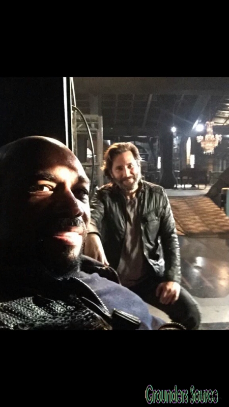 The 100 Season Three Behind the Scenes-40
