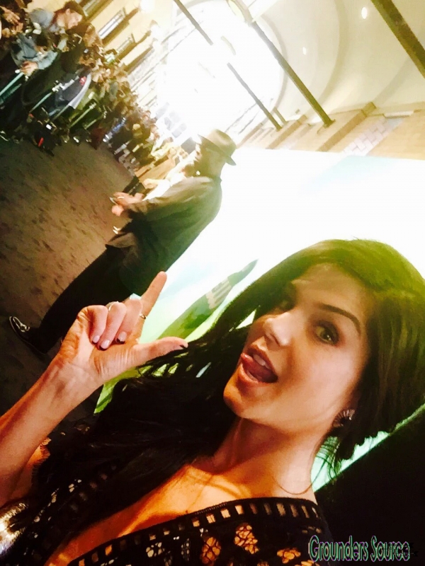 Social Media Twitter Marie Avgeropoulosâ€“3
