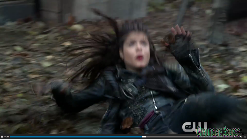 The 100 Season Three Extended Trailer -73

