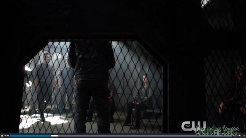 The 100 Season Three Extended Trailer -16
