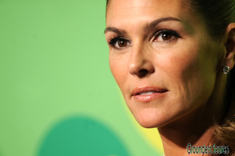 CW Upfronts Events 2013 May 16th
