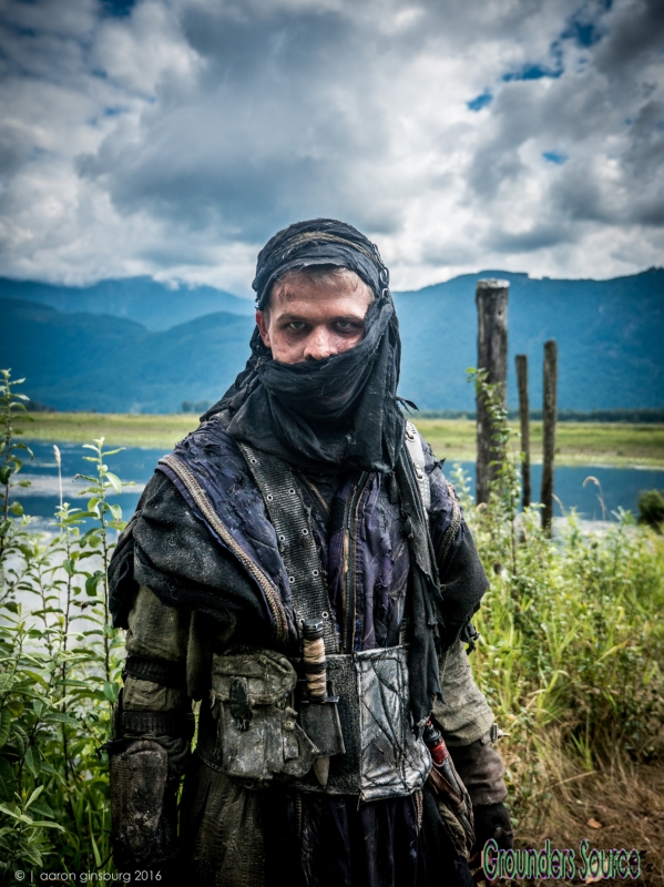 The 100 Season Three Behind the Scenes-170
