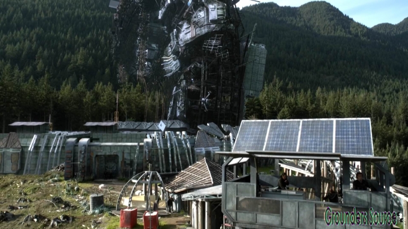 The 100 Season Three Episode Eight Terms and Conditions-2990
