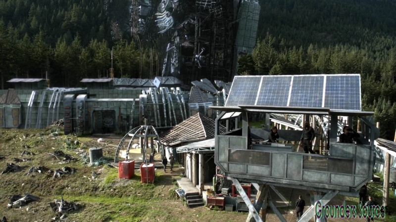 The 100 Season Three Episode Eight Terms and Conditions-2986
