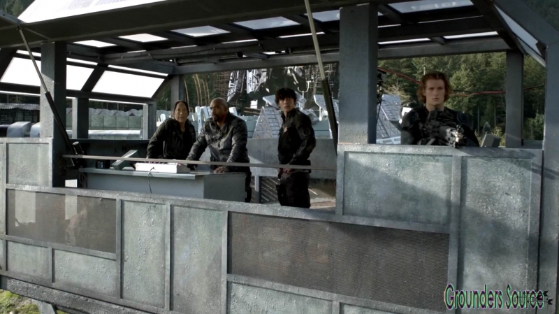 The 100 Season Three Episode Eight Terms and Conditions-2935
