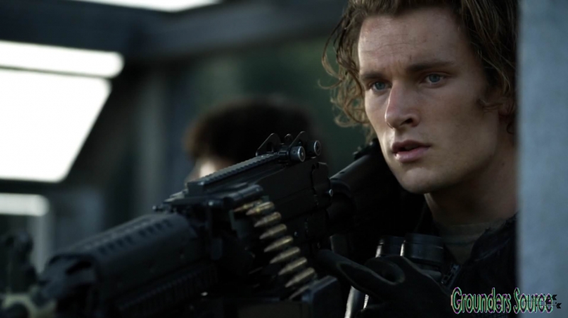 The 100 Season Three Episode Eight Terms and Conditions-2918
