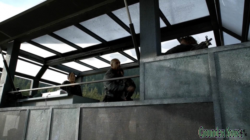 The 100 Season Three Episode Eight Terms and Conditions-2914

