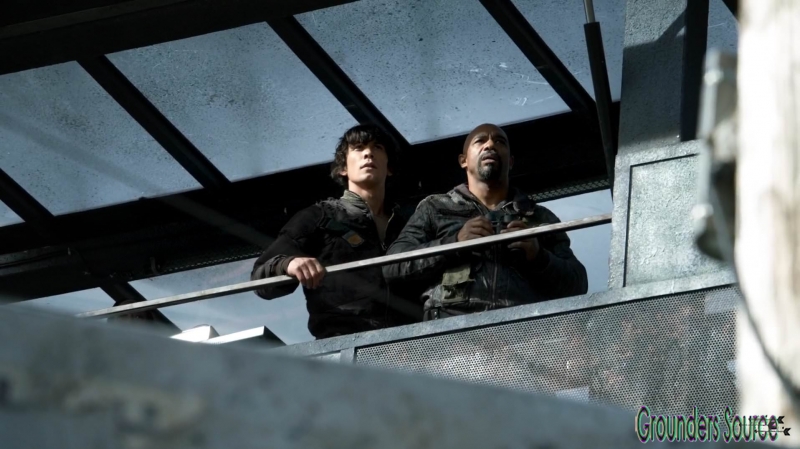 The 100 Season Three Episode Eight Terms and Conditions-2904
