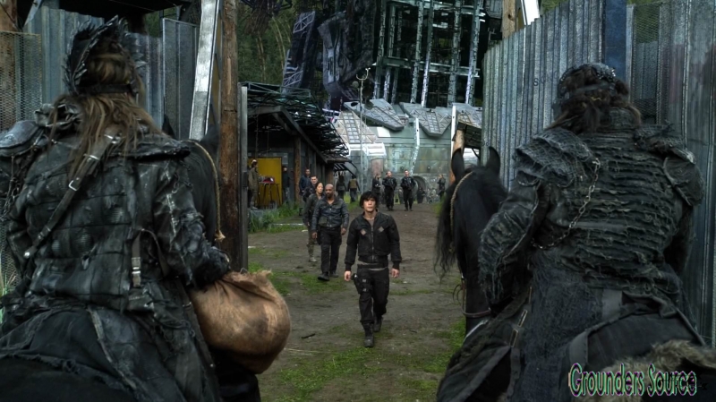 The 100 Season Three Episode Eight Terms and Conditions-2863
