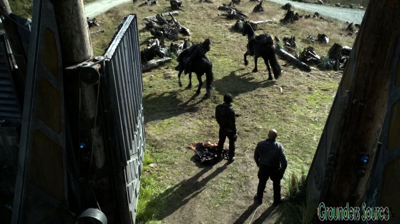 The 100 Season Three Episode Eight Terms and Conditions-2748
