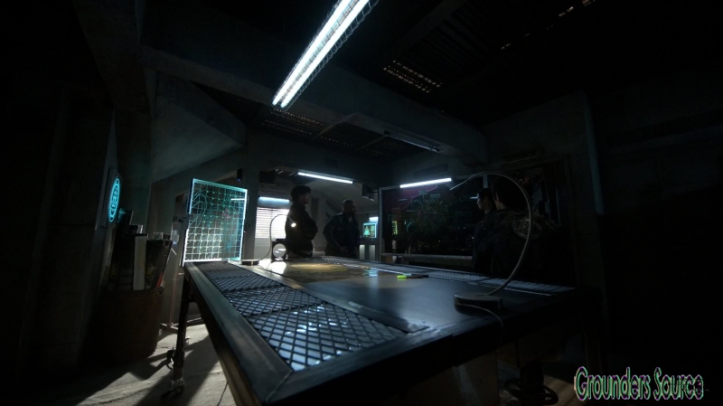 The 100 Season Three Episode Eight Terms and Conditions-2722
