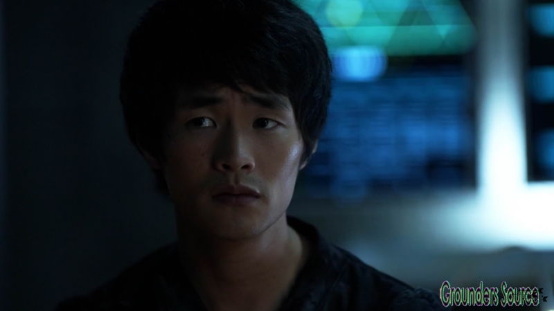 The 100 Season Three Episode Eight Terms and Conditions-2718
