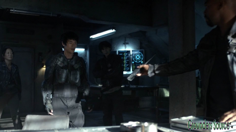 The 100 Season Three Episode Eight Terms and Conditions-2661
