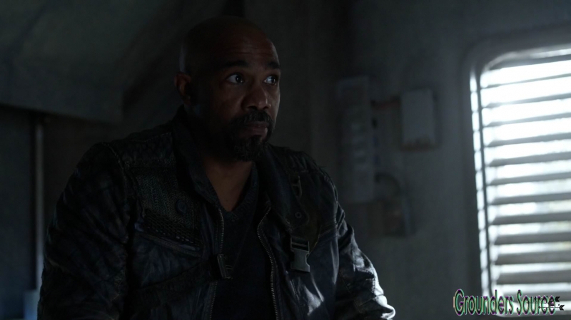 The 100 Season Three Episode Eight Terms and Conditions-2650
