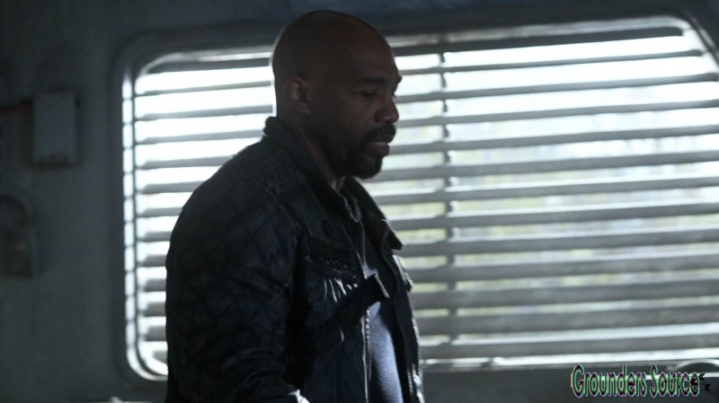 The 100 Season Three Episode Eight Terms and Conditions-2636
