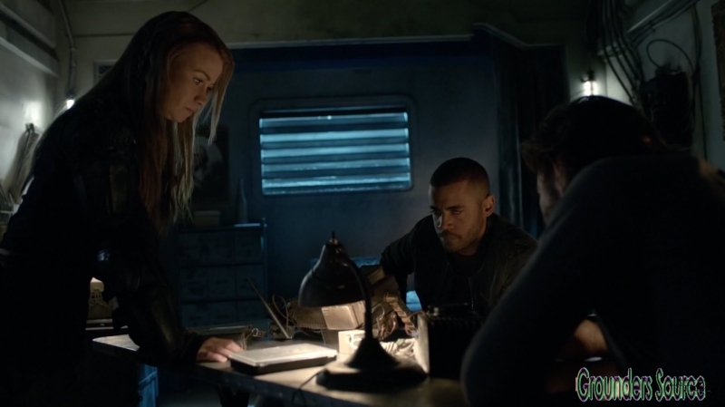 The 100 Season Three Episode Eight Terms and Conditions-2579
