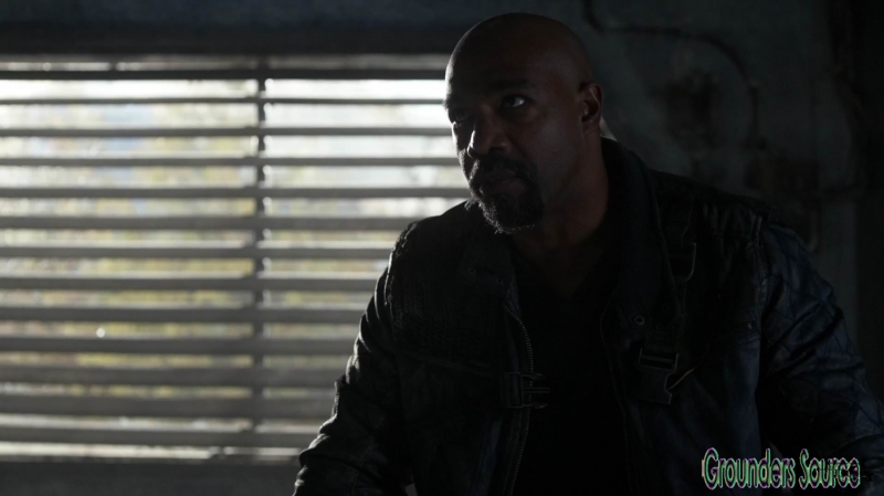 The 100 Season Three Episode Eight Terms and Conditions-2569
