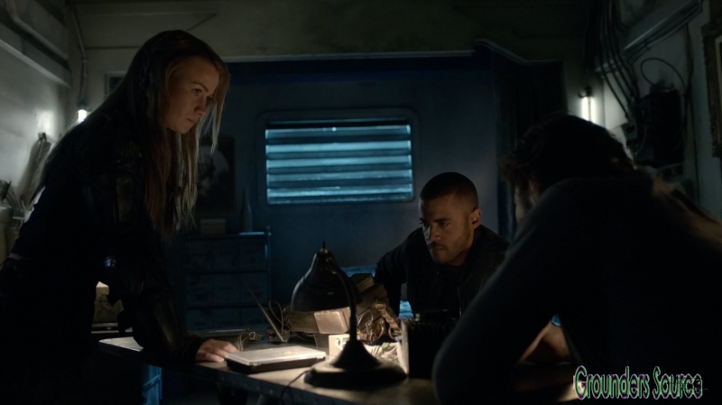 The 100 Season Three Episode Eight Terms and Conditions-2563
