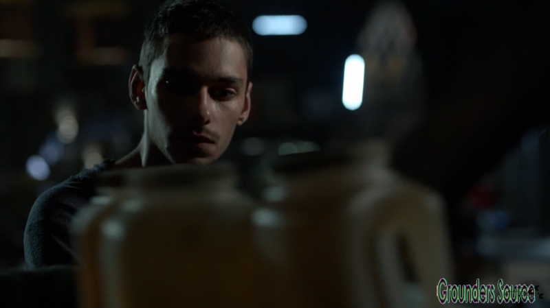The 100 Season Three Episode Eight Terms and Conditions-2474
