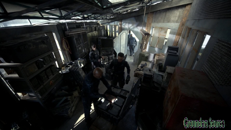 The 100 Season Three Episode Eight Terms and Conditions-2358

