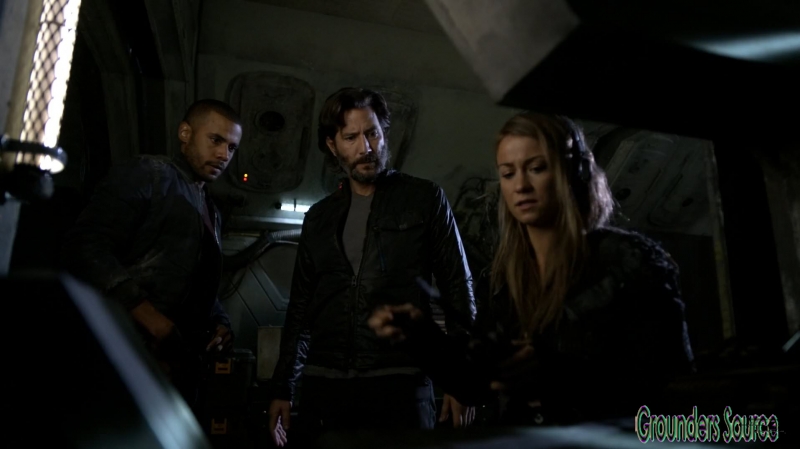 The 100 Season Three Episode Eight Terms and Conditions-2111
