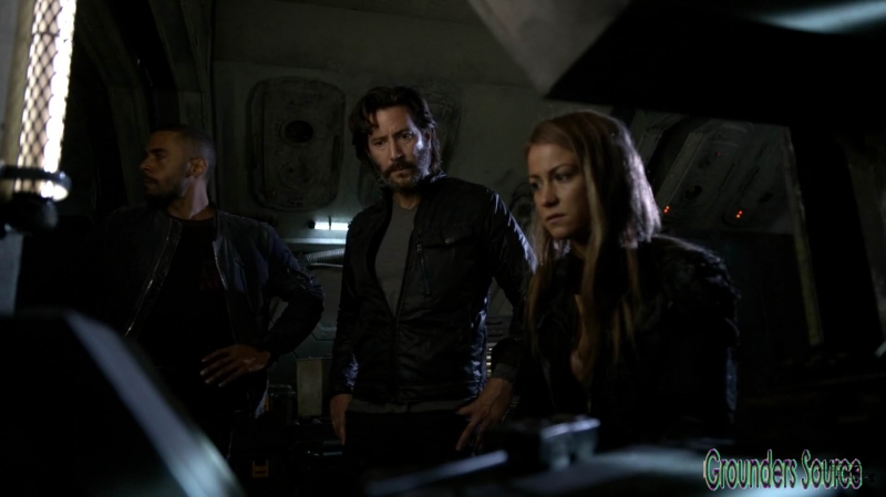 The 100 Season Three Episode Eight Terms and Conditions-2082
