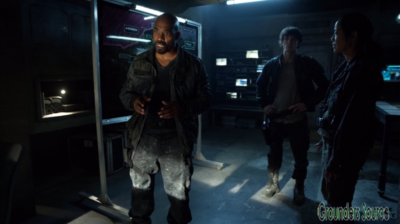 The 100 Season Three Episode Eight Terms and Conditions-2041
