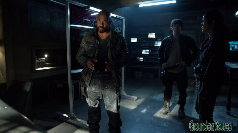 The 100 Season Three Episode Eight Terms and Conditions-2039
