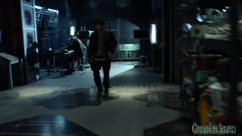 The 100 Season Three Episode Eight Terms and Conditions-1909

