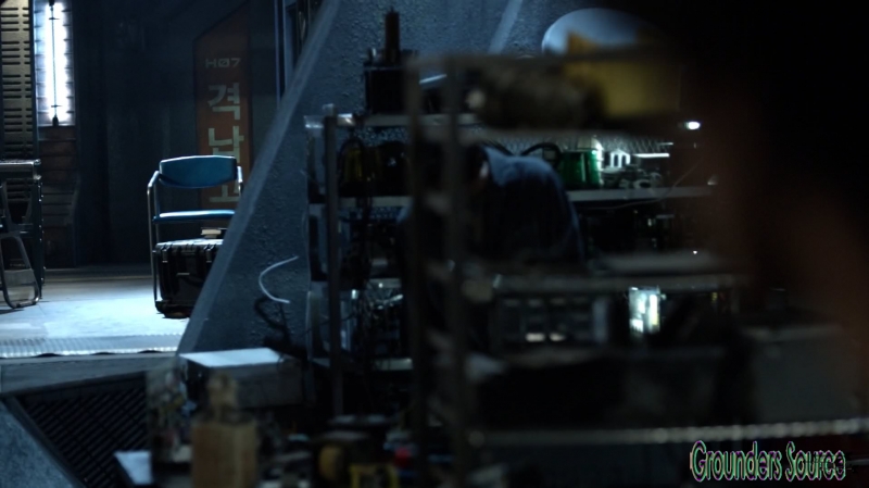 The 100 Season Three Episode Eight Terms and Conditions-1836
