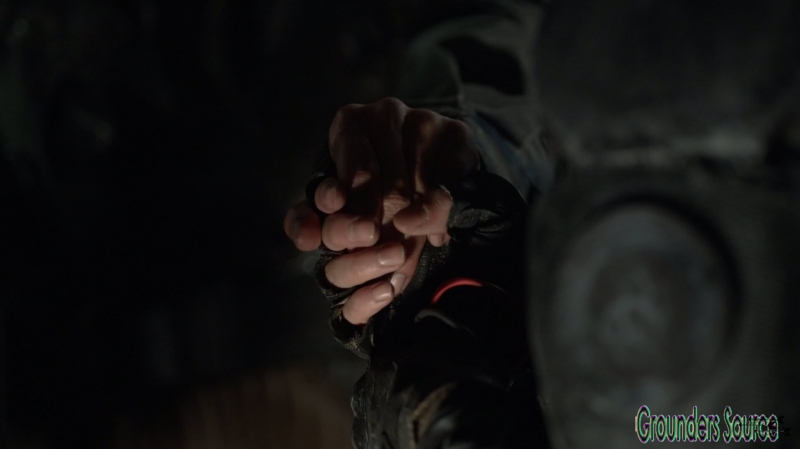 The 100 Season Three Episode Eight Terms and Conditions-1512

