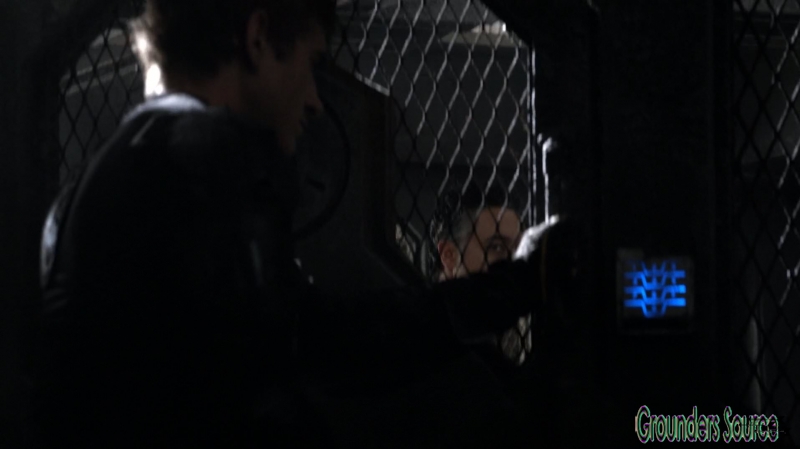 The 100 Season Three Episode Eight Terms and Conditions-1489

