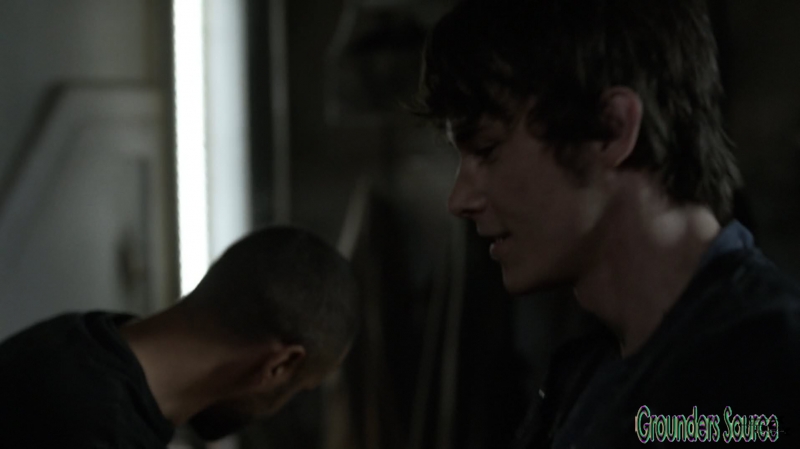 The 100 Season Three Episode Eight Terms and Conditions-1258
