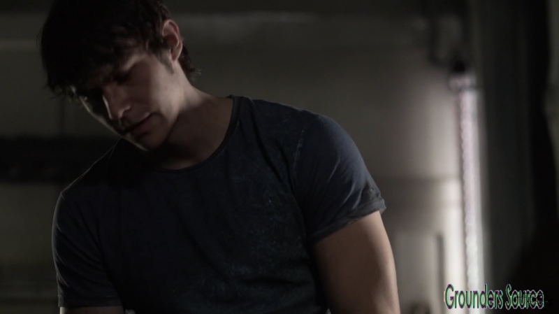 The 100 Season Three Episode Eight Terms and Conditions-1178
