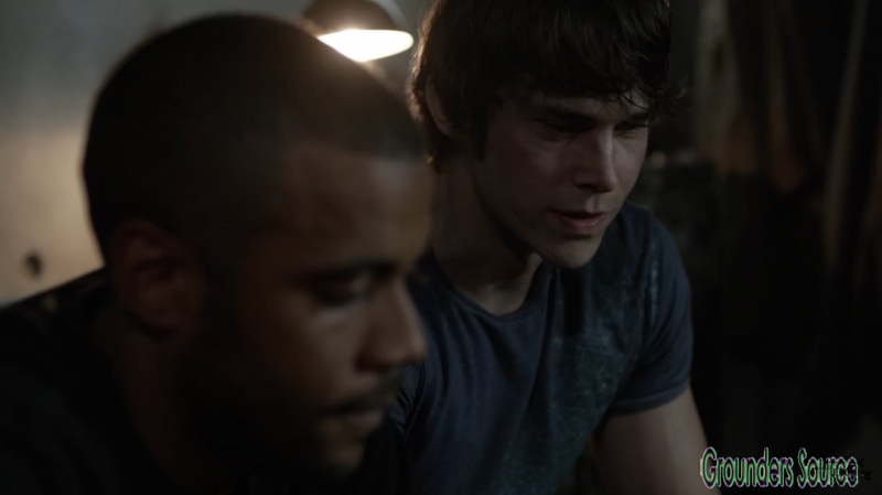 The 100 Season Three Episode Eight Terms and Conditions-1172
