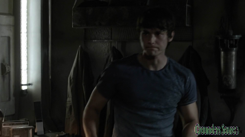 The 100 Season Three Episode Eight Terms and Conditions-1143
